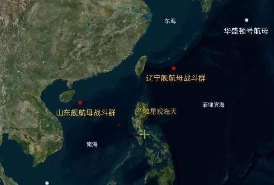 双航母战斗群VS双航母战斗群！虽然大漂亮的2艘航母都是10万吨的弹射航母，但是大