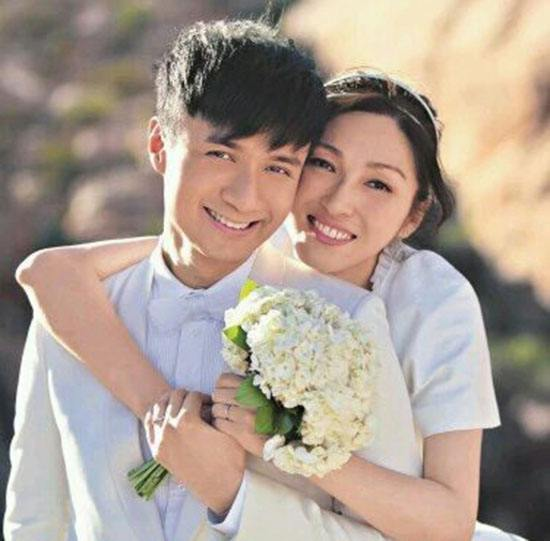 作为一名“保姆”，她照顾了古巨基22年。52岁时，她为古巨基生了一个儿子。为了怀