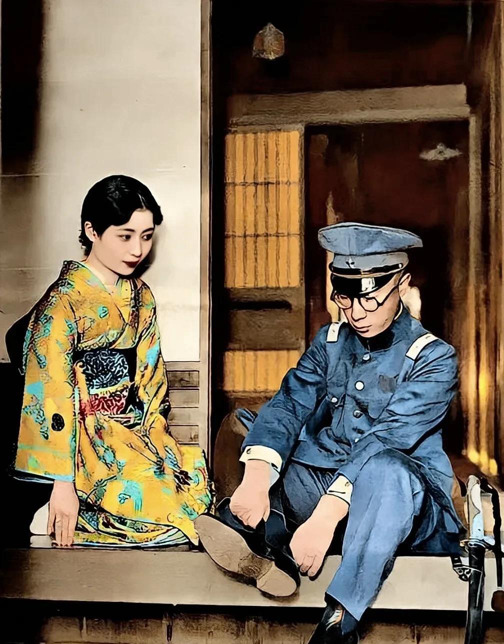 ＃春日生活打卡季＃这是拍摄于一九三七年的一张照片，地点是日本，画面中呈现的是清
