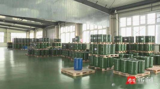 在纺织业，清洗进口羊毛产生的浑浊废水，曾是令人头痛的污染源。仪征市经济开发区的江