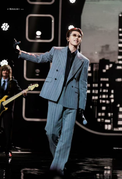 谁懂刷到这个印尼节目爽丝谁了吧！就这么看着蔡徐坤Whataday舞台秒了全场