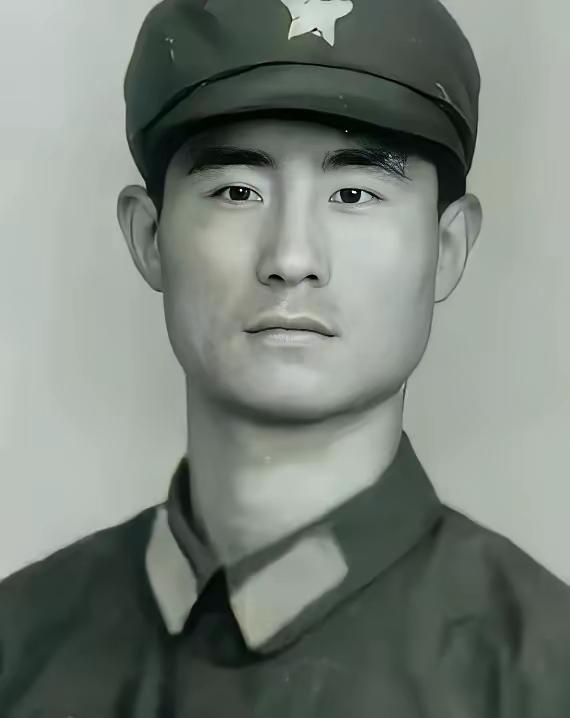 1979年，160师师长张志信把独子张力，调到最危险的侦察连。妻子打电话到前线，