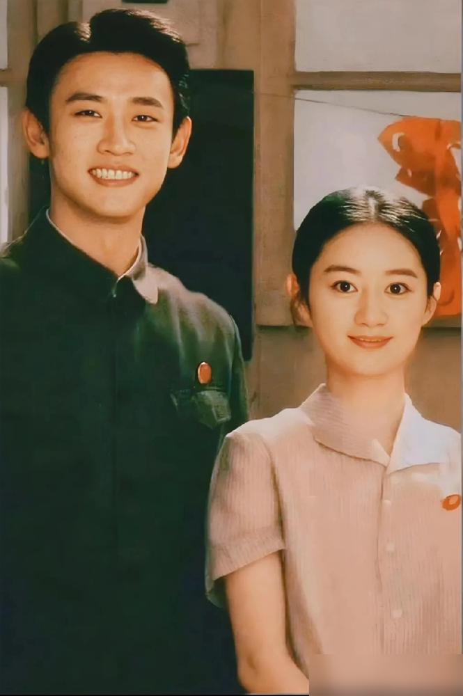 郭晓婷王天辰真把荧幕意难平变现实糖了。之前《人生之路》里的离婚结局，虐得观众