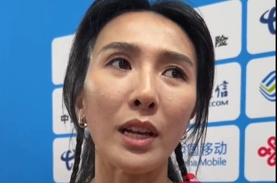 林雨薇祝福刘景扬夺冠: 非常恭喜她, 在本土赢下这枚沉甸甸的金牌