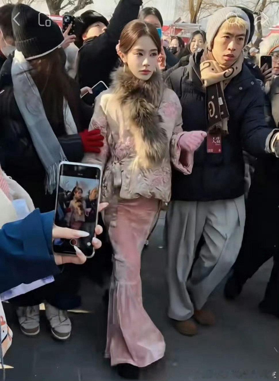 迅猛龙也太美了吧，线下颜值完全不输明星，能火果然是有原因的！​​​
