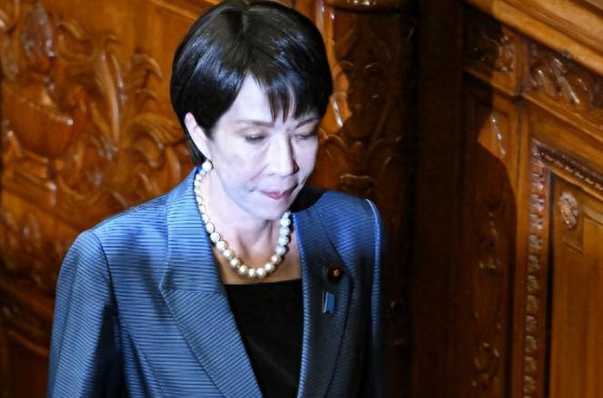 很多人都想错了，以为日本怕的是我们的歼-20，怕的是我们的航母战斗群。全错了！真