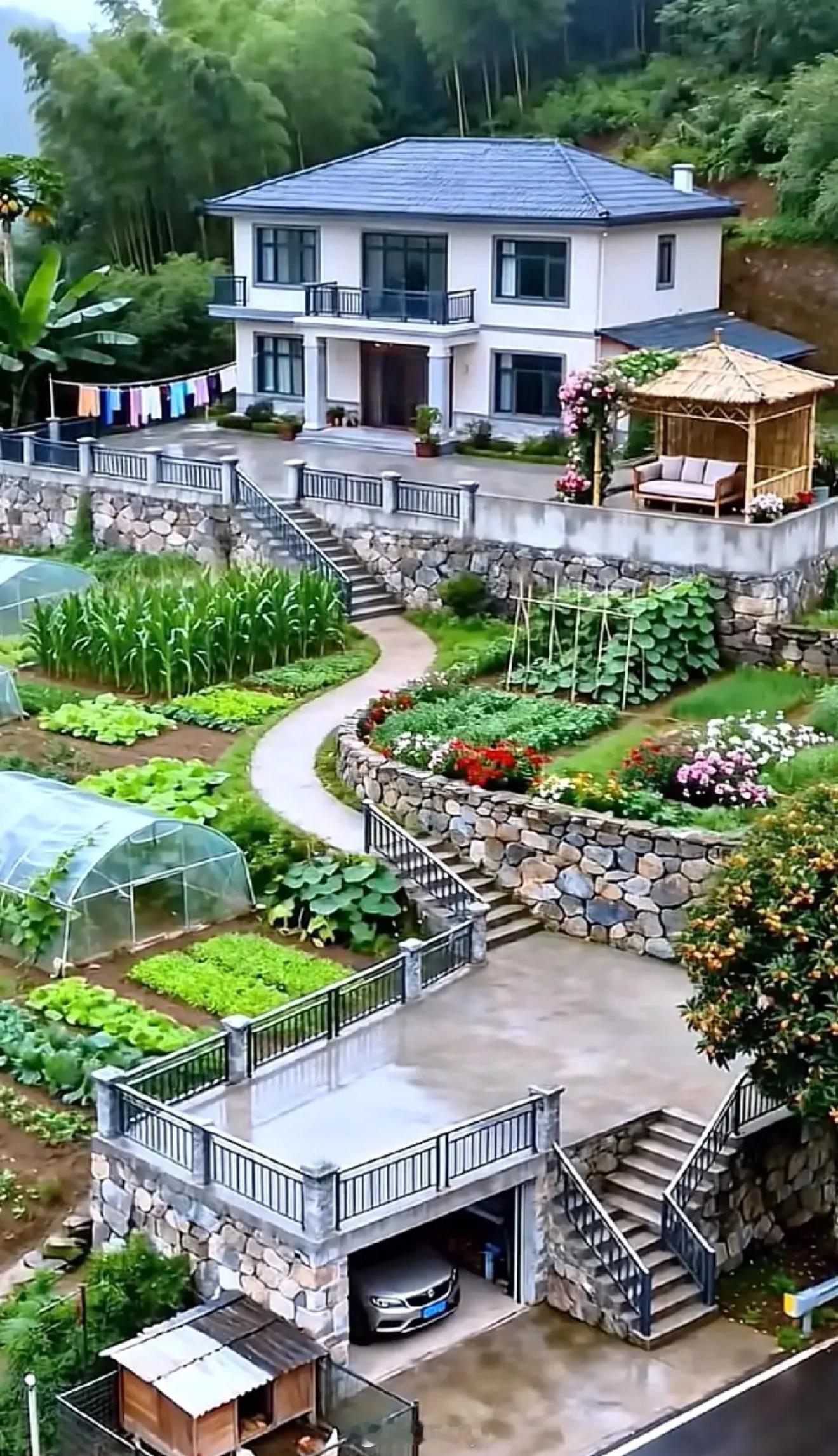 农村自建房的天花板，依山而建，步步是景，谁看了不心动！