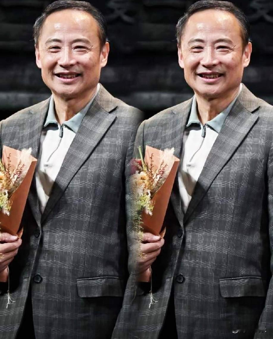 周野芒三十年沉默终洗白：真正的男人从不用嘴证明姐妹们快来看！周野芒这波操作