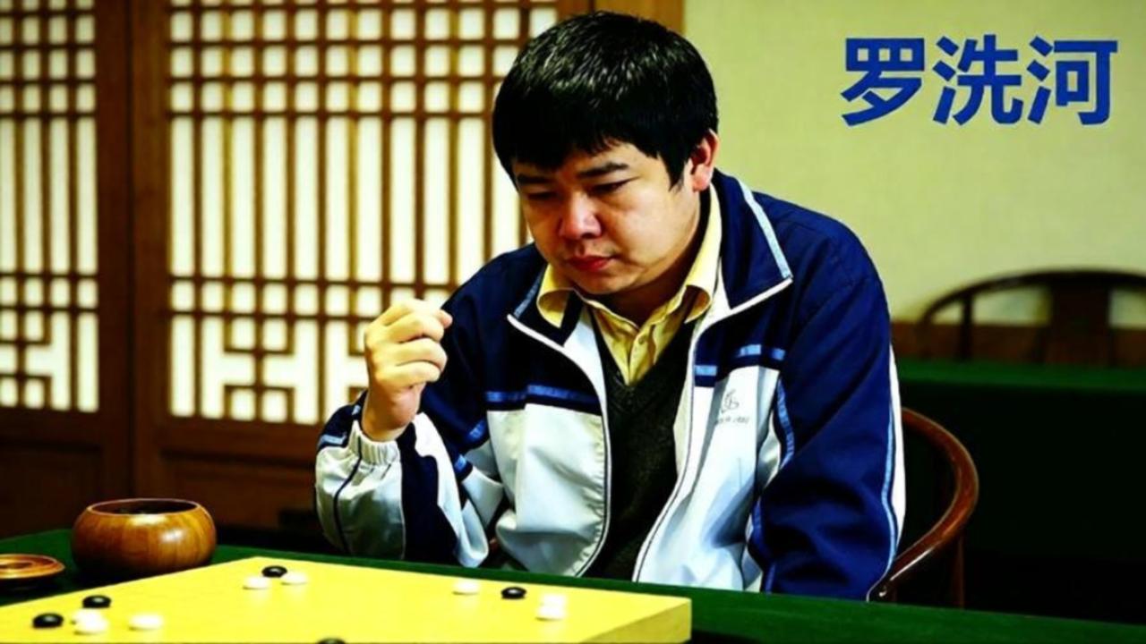 李昌镐的“不败墙”，被一个贪玩天才撞穿了2006年前，李昌镐像一堵墙：马晓春冲