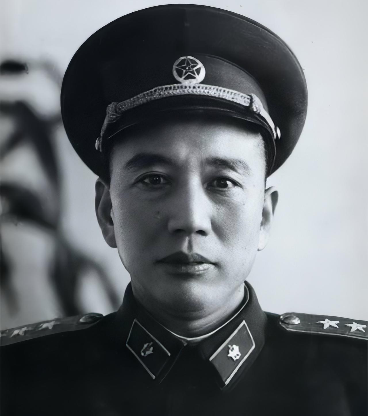 四大野战军的将军中各有一震，都很厉害。第一野战军有王震，湖南浏阳人，他是第一个