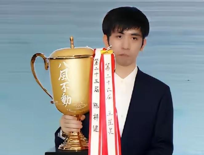 26年阿含桐山杯退出历史舞台王星昊首次夺冠成为末代杯主9月17日,第26