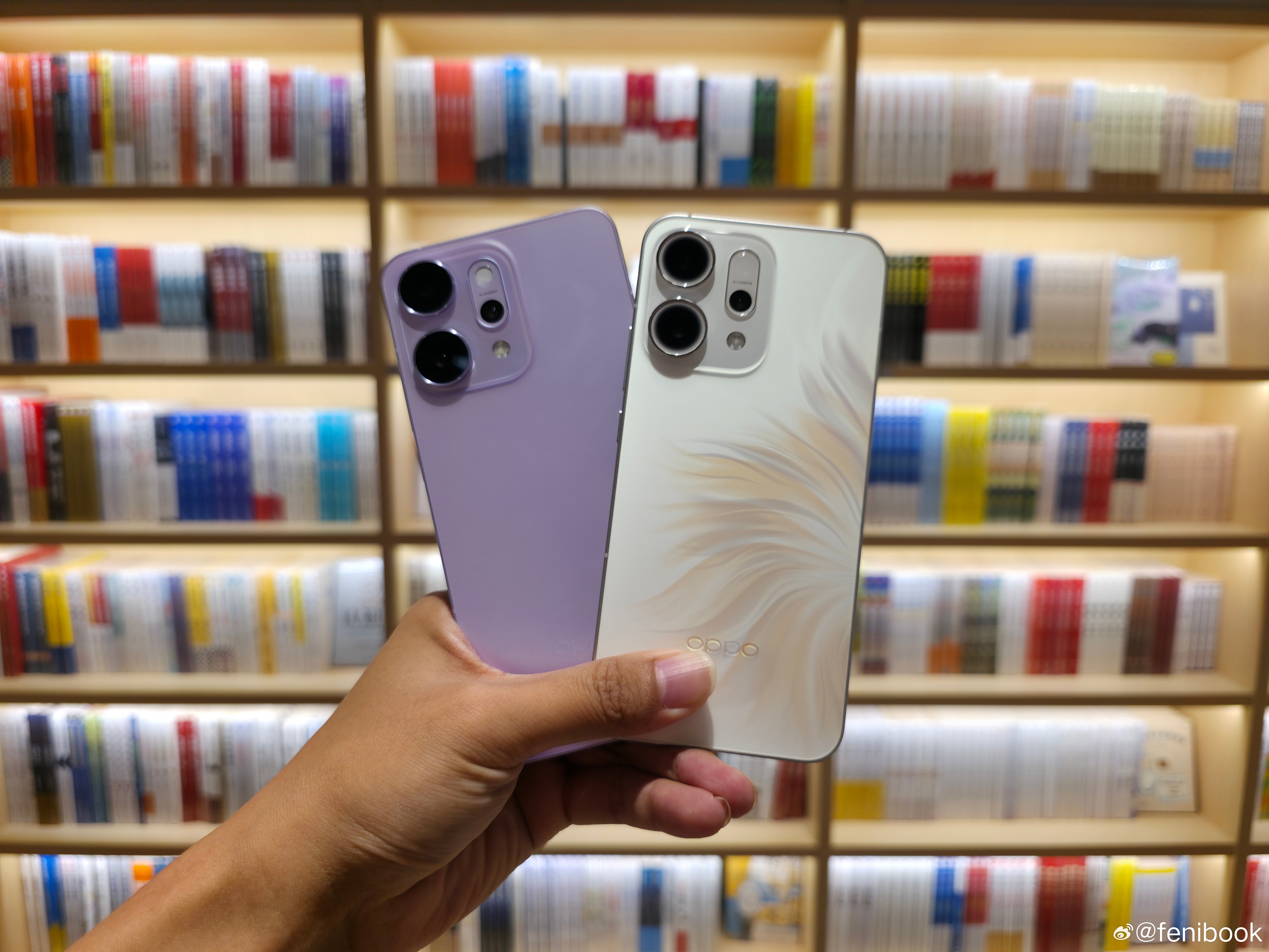 OPPOReno14系列上手，和之前FindX8s系列一样，大小屏配置几乎一