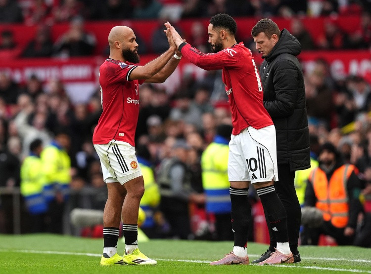 电讯报: 曼联的转会策略初见成效, 新援表现越发亮眼且显露作用