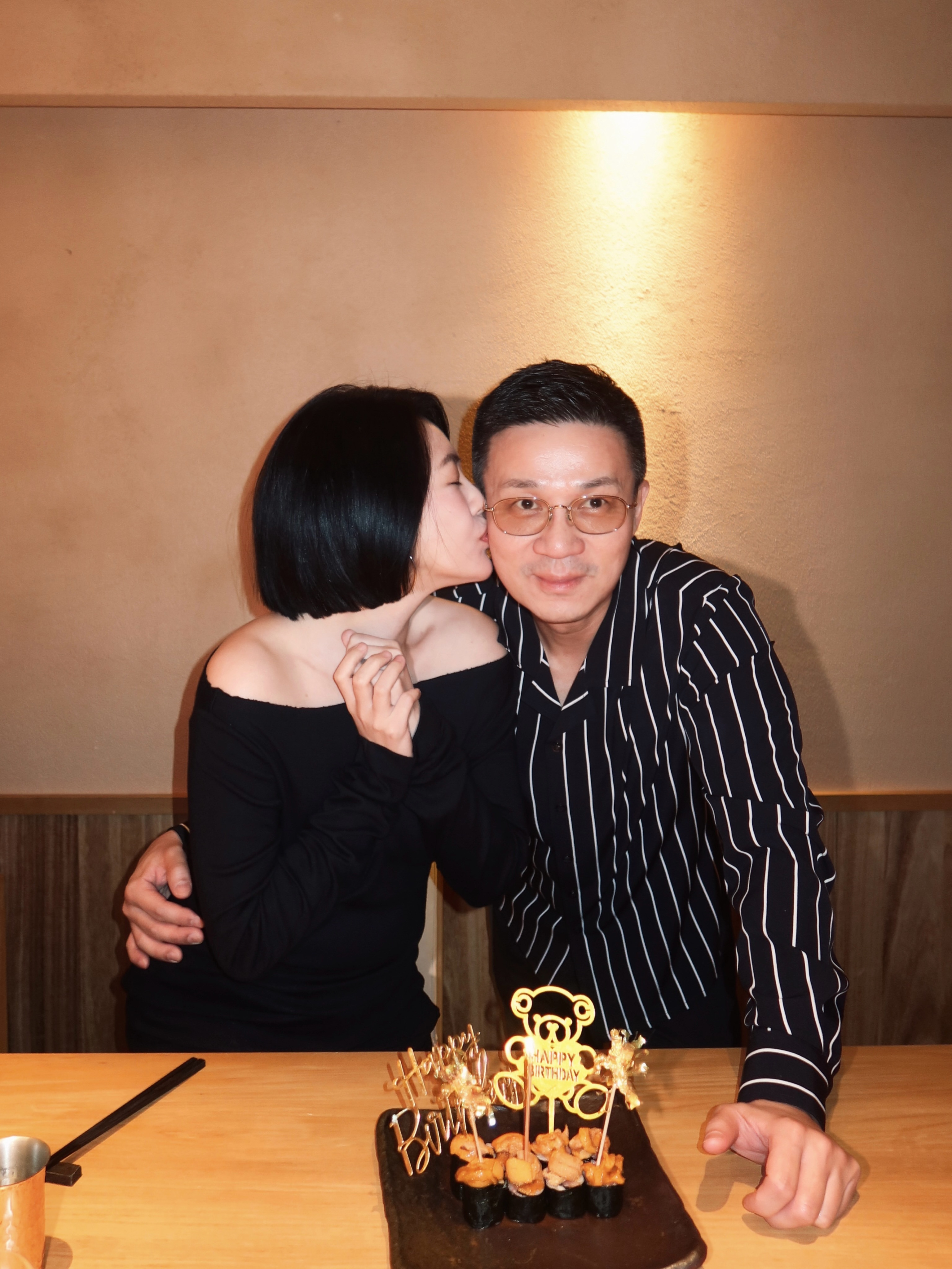 小S和许雅钧结婚21年了还会亲亲诶~​​​