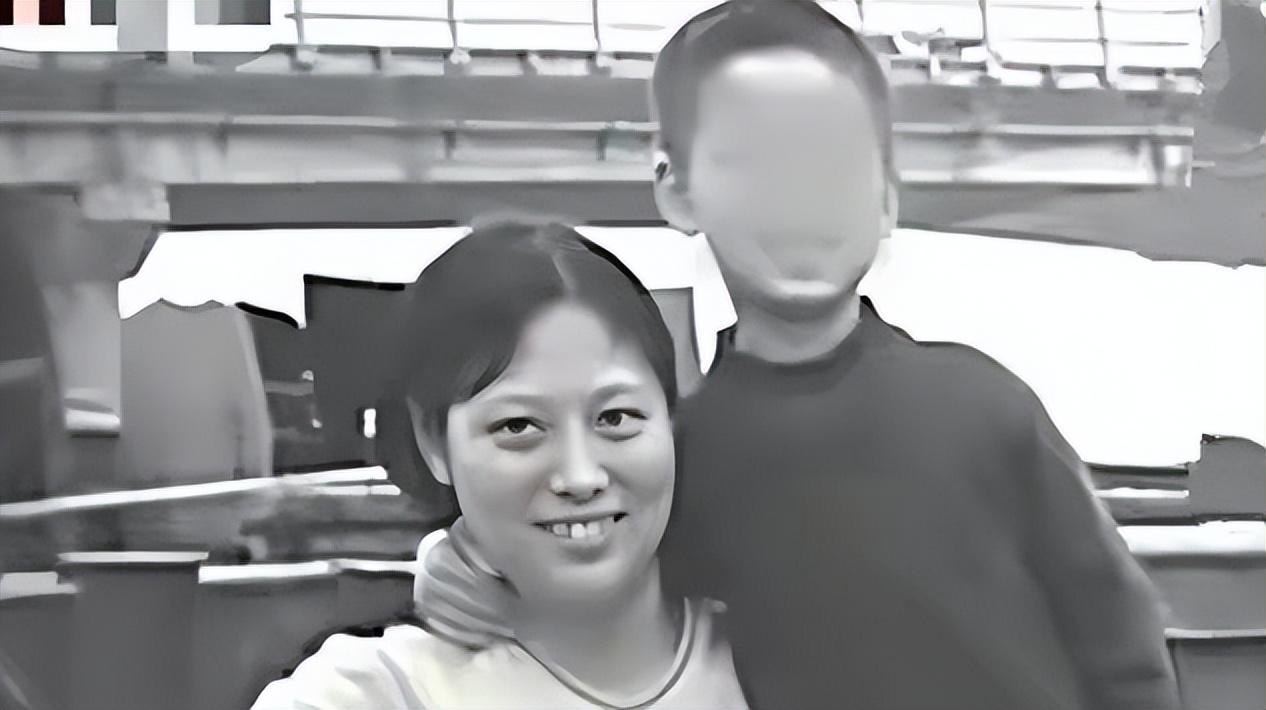 “我没有这样的妈！”1996年，江苏夫妇因为重男轻女，将96天的女儿送人。16年