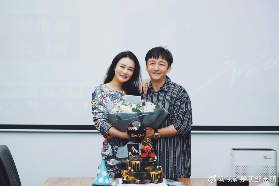 “邹市明冉莹颖的债快还清了”冲上热搜! 债务还清后是否离婚? 冉莹颖最新回应