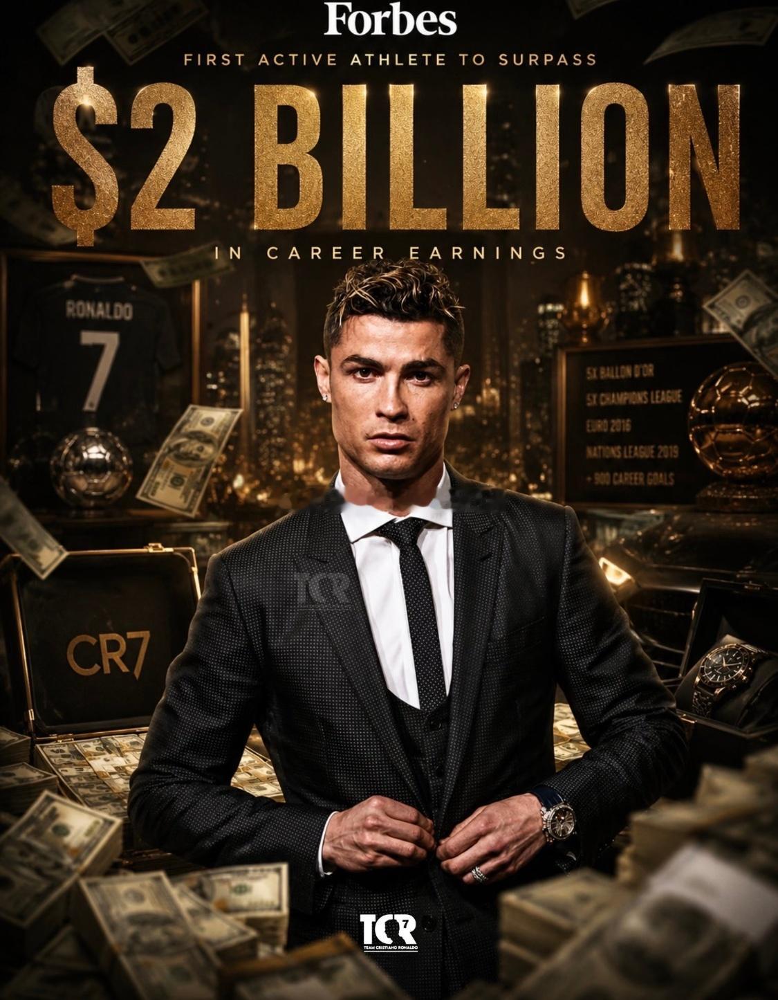 C罗：2026世界杯或将是最后一届，葡萄牙队面临抉择C罗在采访中坦言，2026年