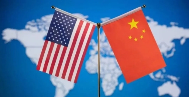 中美之间是不是有大事发生？7月9日，人民日报突然刊文对中美关系释放积极信号！中美