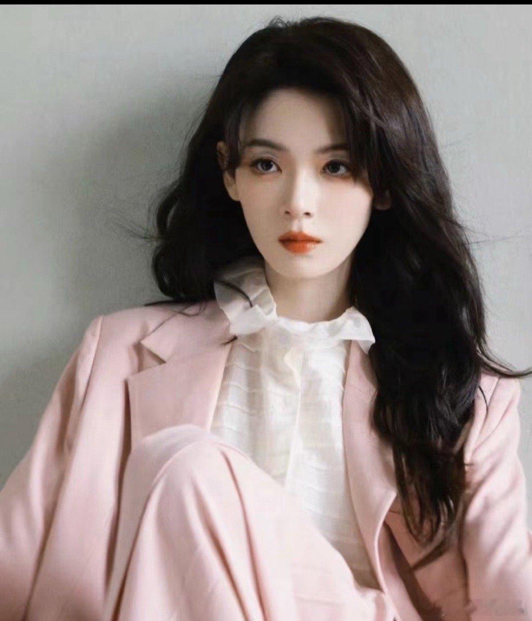 内娱火一个陈瑶怎么了！！斩男又斩女～超喜欢她💗​​​