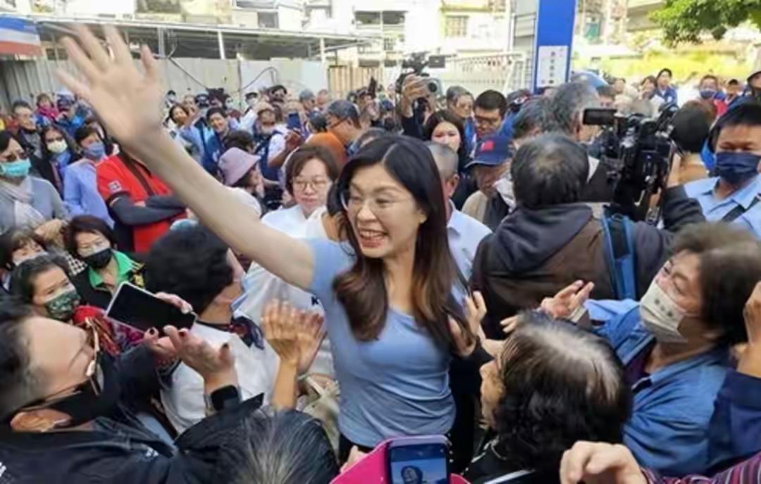 岛内传出郑丽文访陆，国民党进退维谷？2月25日，台湾岛内传出消息，中国国民党主席