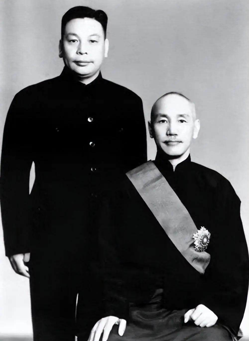 不论是蒋介石或者是蒋经国，对孔家的子女，尤其是孔令侃和孔令伟，是极其厌恶的。