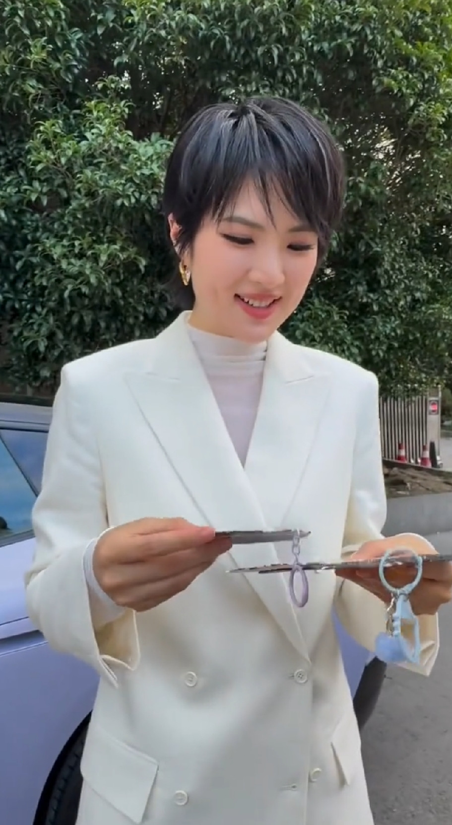 华为二公主姚安娜口碑越来越好了！河南女孩花12小时手工做拼豆礼物送给姚安娜！河南一位女孩，花了整整1