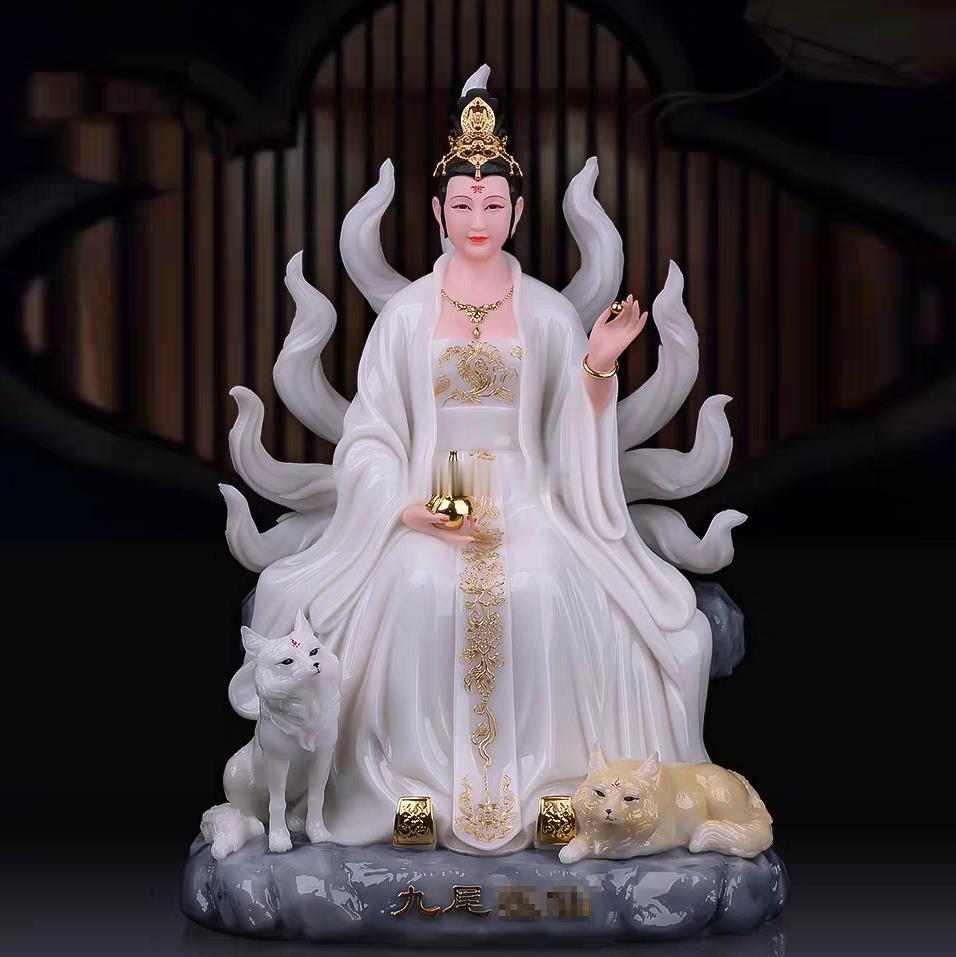 随手点个赞留份福气，之前不顺心的事慢慢翻篇，财运会一点点往上涨，身边在意的人也能