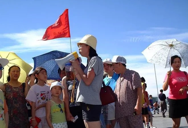 标题：意大利旅游坑：中国旅行团遭洗劫天呐！意大利旅游也太