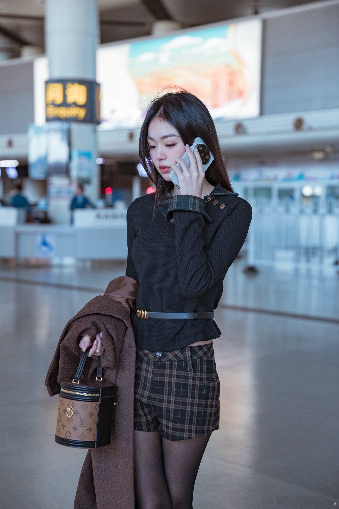 jk私影冬天怎么搭jk美女