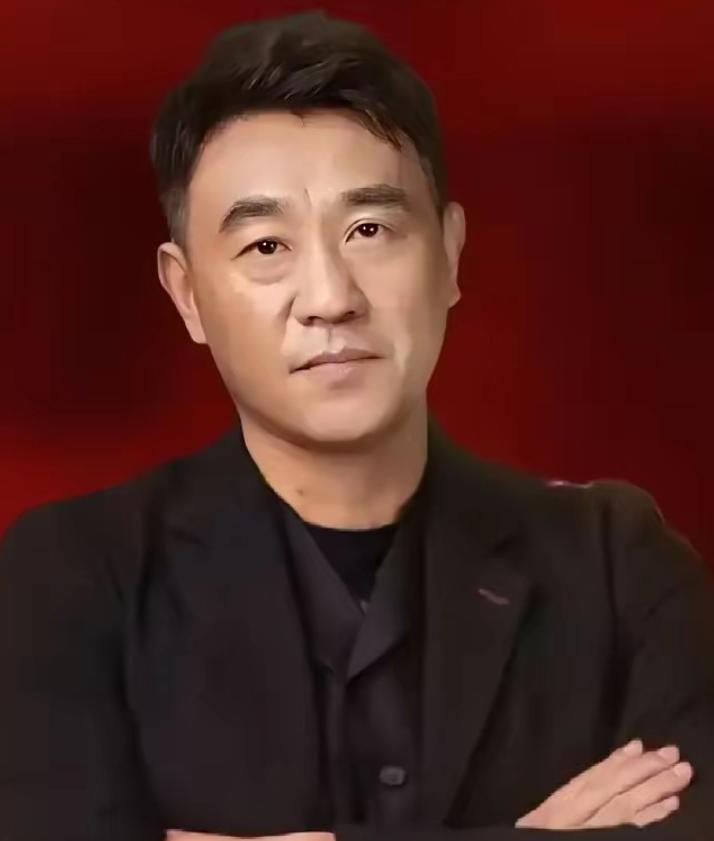1997年，何冰遇到了多年未见的女同学李海洋，女同学说：“我都29了，嫁不出去了