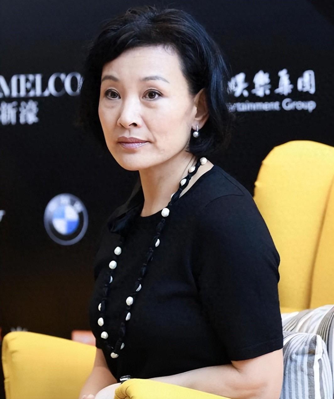 年过六十五的国际影后陈冲早年加入美国国籍，晚年却做出了让全网意外的抉择，用实际行