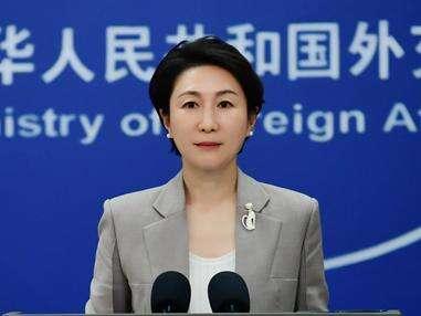 就在刚刚，菲律宾公然反华，作出前所未有挑衅举动：重新命名南海上百岛礁。 菲