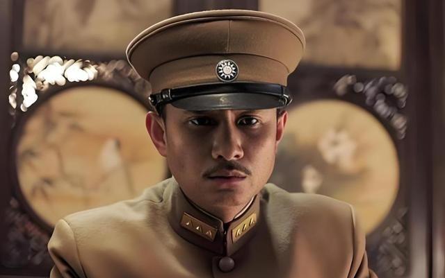 西安事变后，如果张学良投靠我军，后来会有什么待遇？时间拨到1955年，全军第一