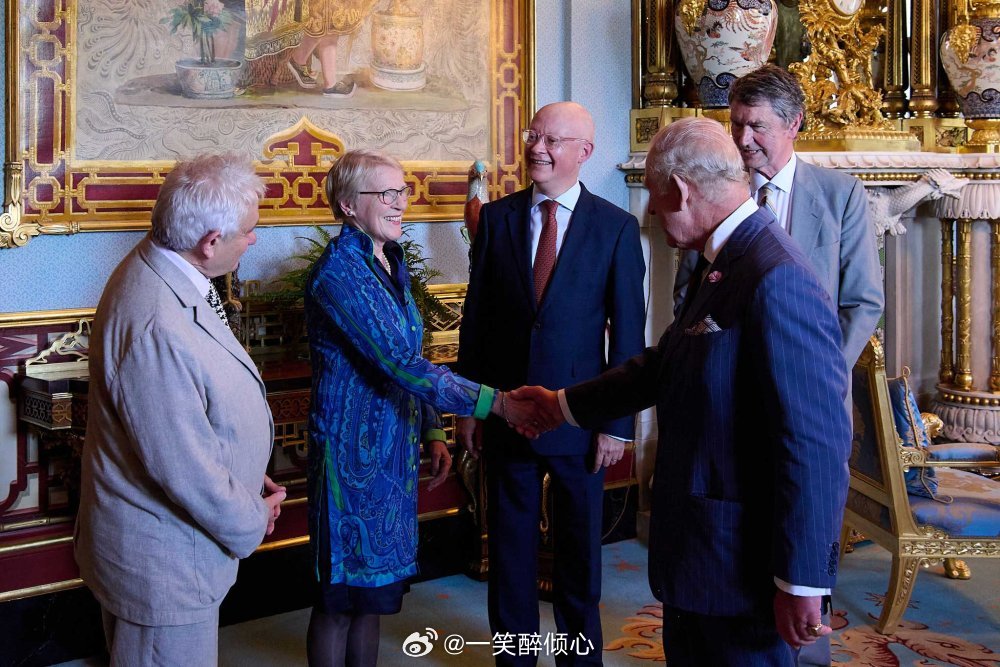 英国王室2026年6月23日，查尔斯三世在白金汉宫接见科学博物馆人员，蒂莫西