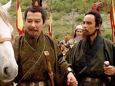三国刘备表面仁义，一生犯下6个致命错误，每一步都在断送统一机会。第一个错是心软