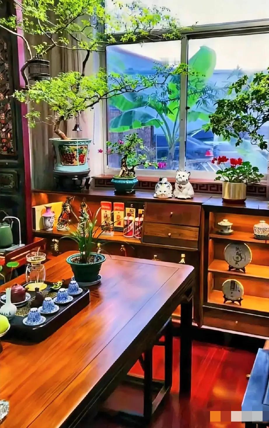 现在我总算明白了香港财经博主卢麒元为何总是忧心忡忡，忧国忧民…两万万白银能说明