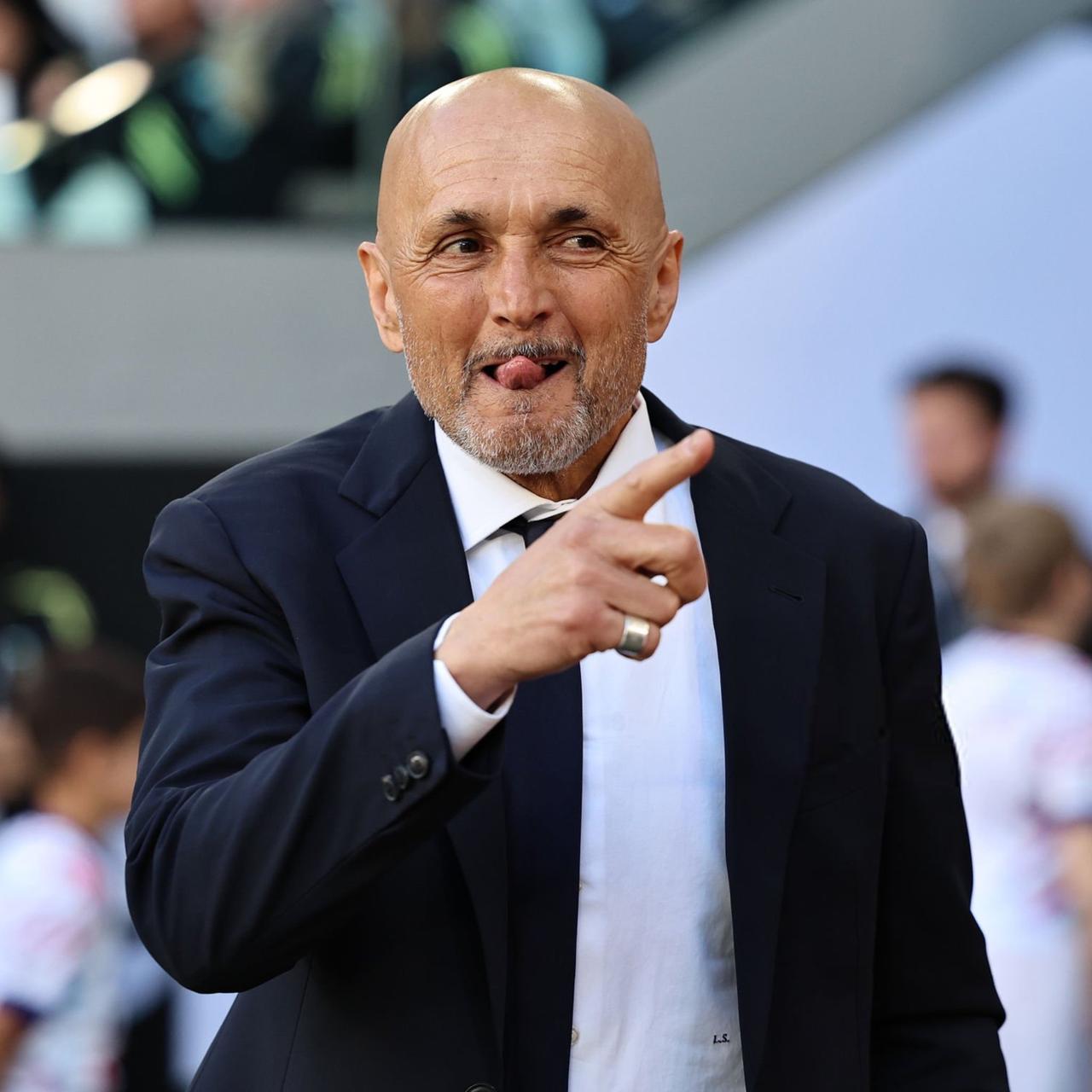 斯帕莱蒂的续约时刻即将到来延迟官宣完全是由于科莫利的行程安排紧张，并非出于任