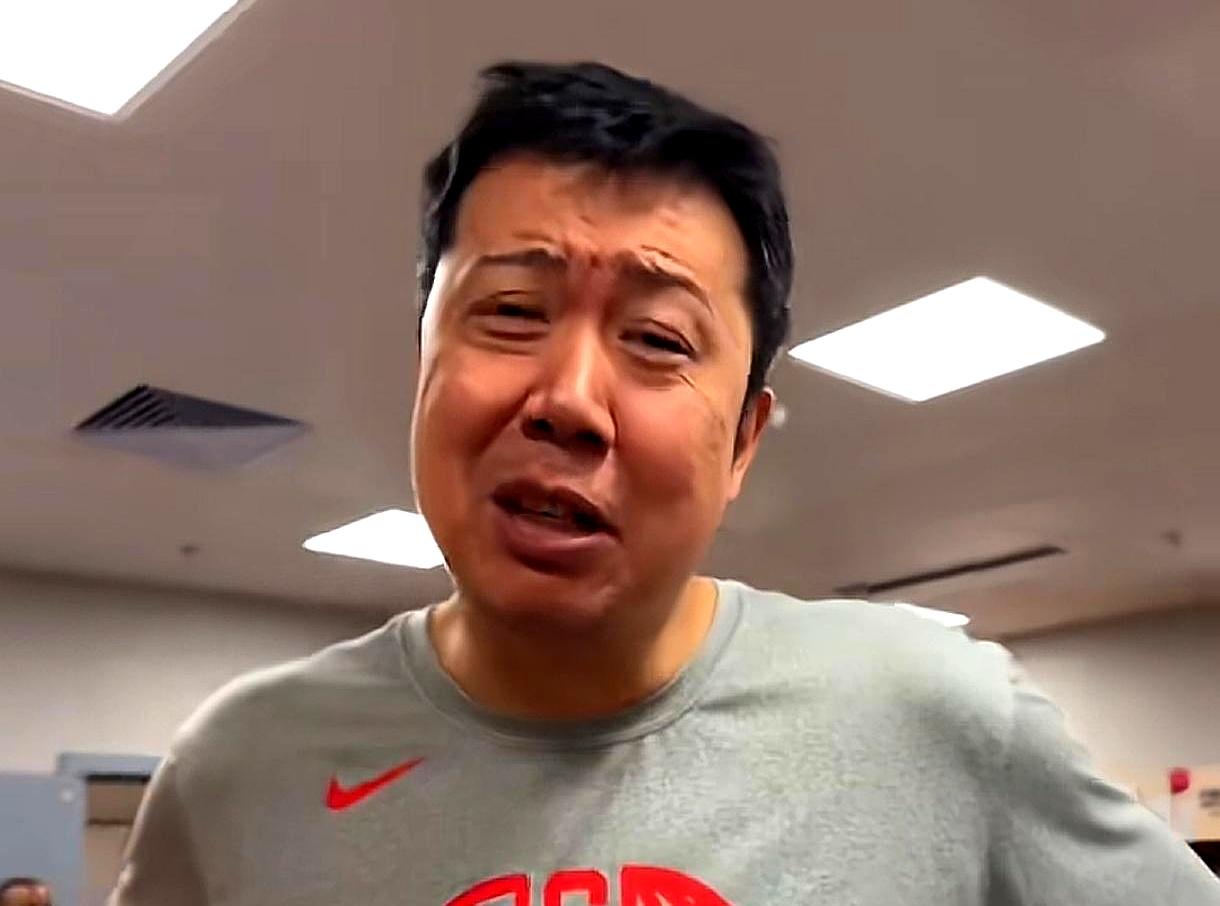 被追平的那一刻，手心都冒汗了，下一秒中国男篮把黎巴嫩绝杀，球馆像被点着了一样。
