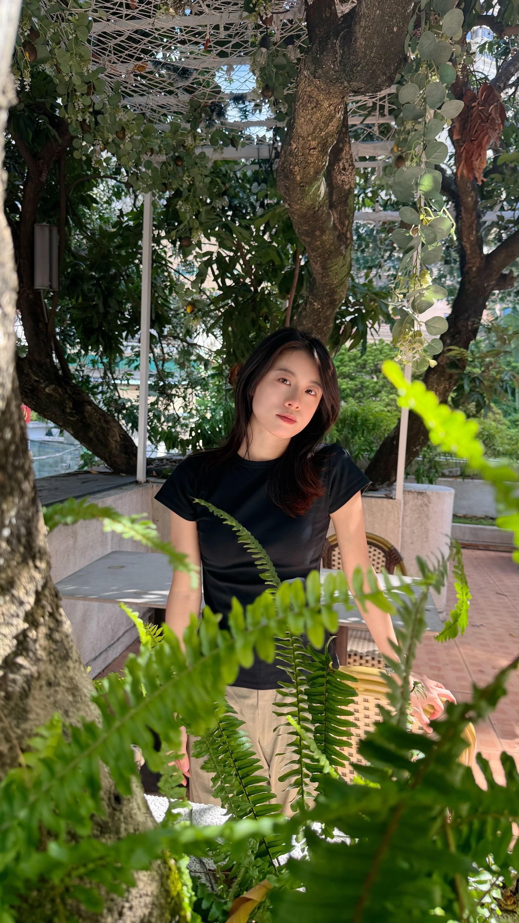 出门把妹。