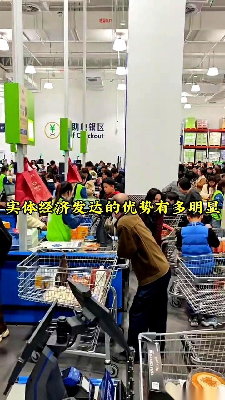 我跟你说，我今天在武汉的商场，人是彻底懵掉的。阿迪达斯，69.9。安德玛，6