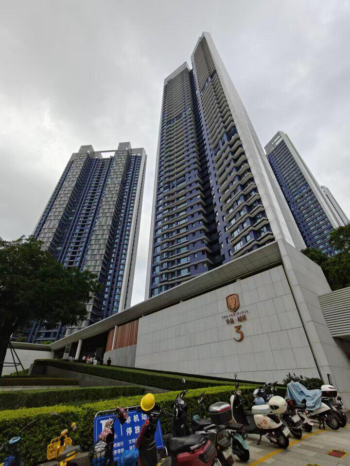 半岛城邦三期再上好房，前排看海景/4折拍卖，159平4房，单价仅8.5万~深