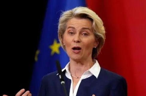 政治，就是这么玩的？美国对丹麦的格陵兰岛动手，欧洲吕特装聋作哑，冯大妈表态:坚定