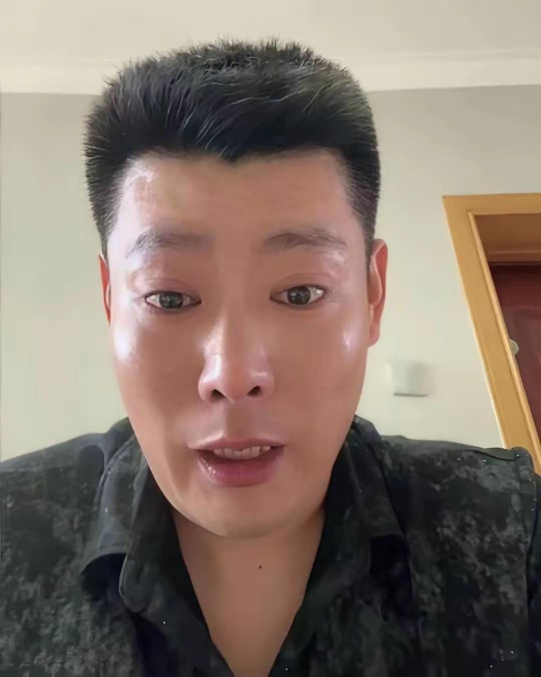 全网泪崩！高考结束父亲才敢说：你妈妈11天前就走了6月9日下午5点，高考最后一门