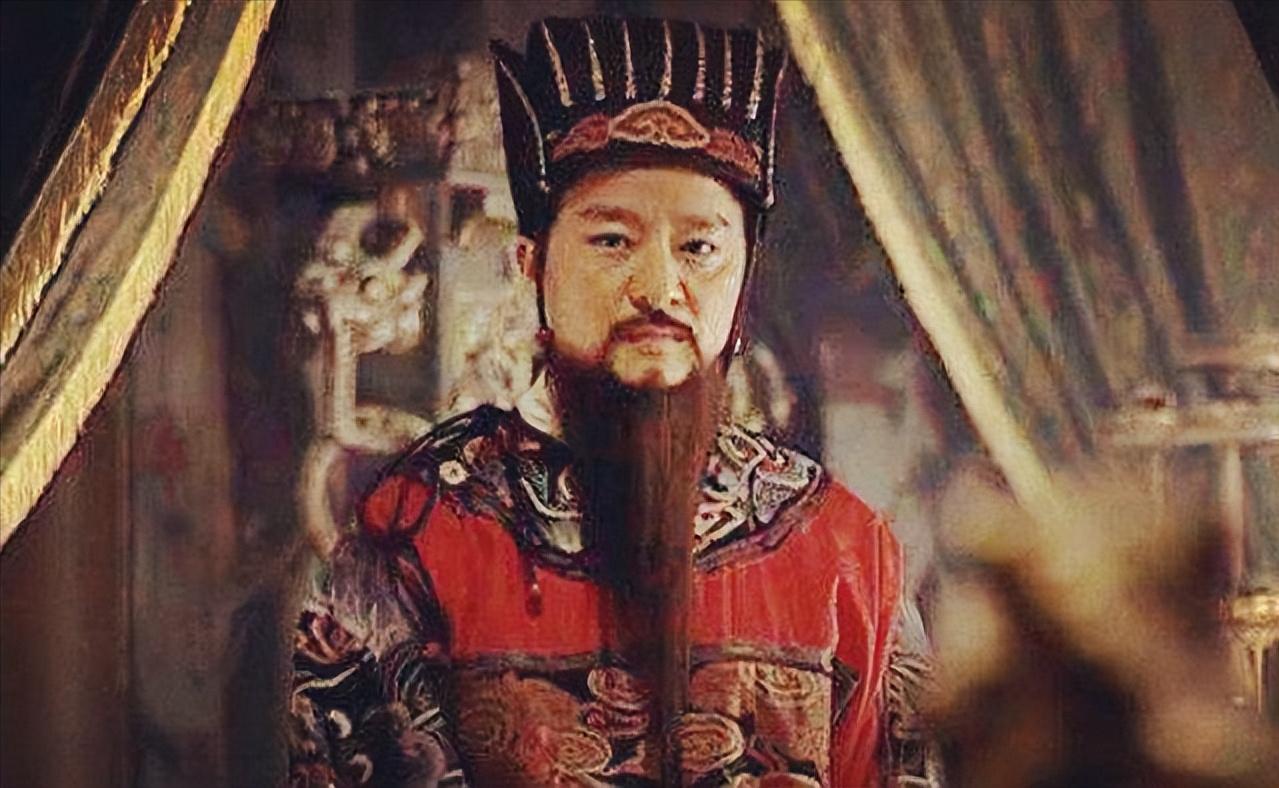 某种意义上讲，努尔哈赤的做大，根源是万历清算张居正，戚继光的遭遇刺激了李成梁，他