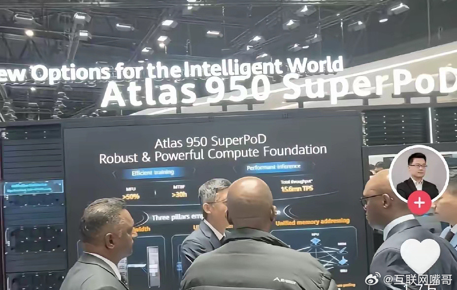 果然没有友商的赛道总是如此静悄悄的，甚至安静得可怕。华为在MWC上属于硬刚了英伟