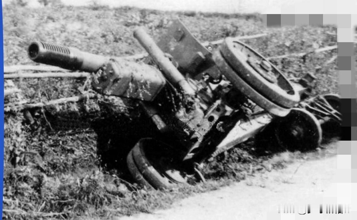 1941年6月战争爆发以后，由于开局不利和大量装备损失，苏联军队很开始面临火炮短