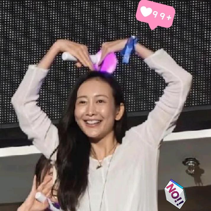 王鸥这次估计肠子都悔青了！不是后悔没化妆，而是后悔自己40多岁了，还天真地