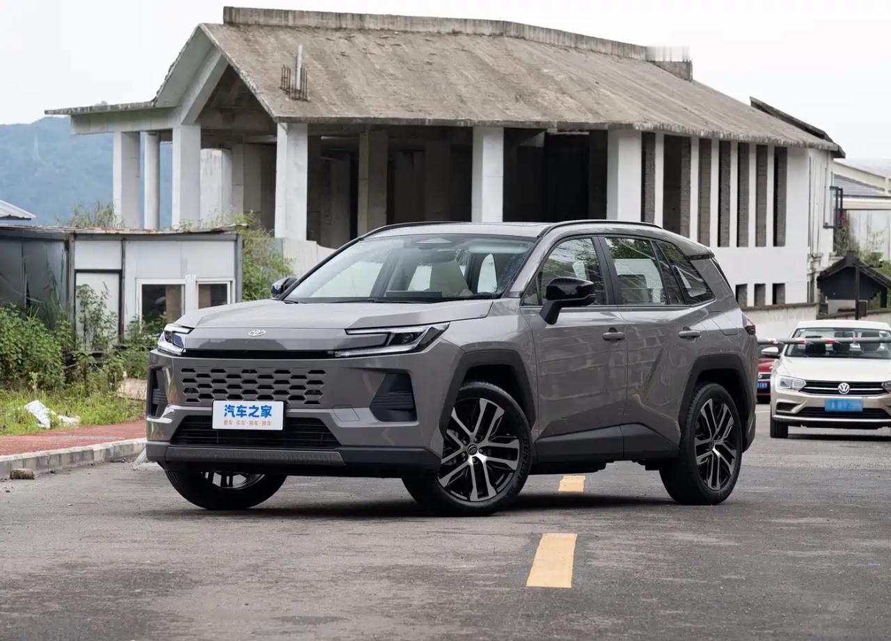 换代不套路！2026款威兰达优缺点都在这2026款威兰达已正式上市，车辆外观