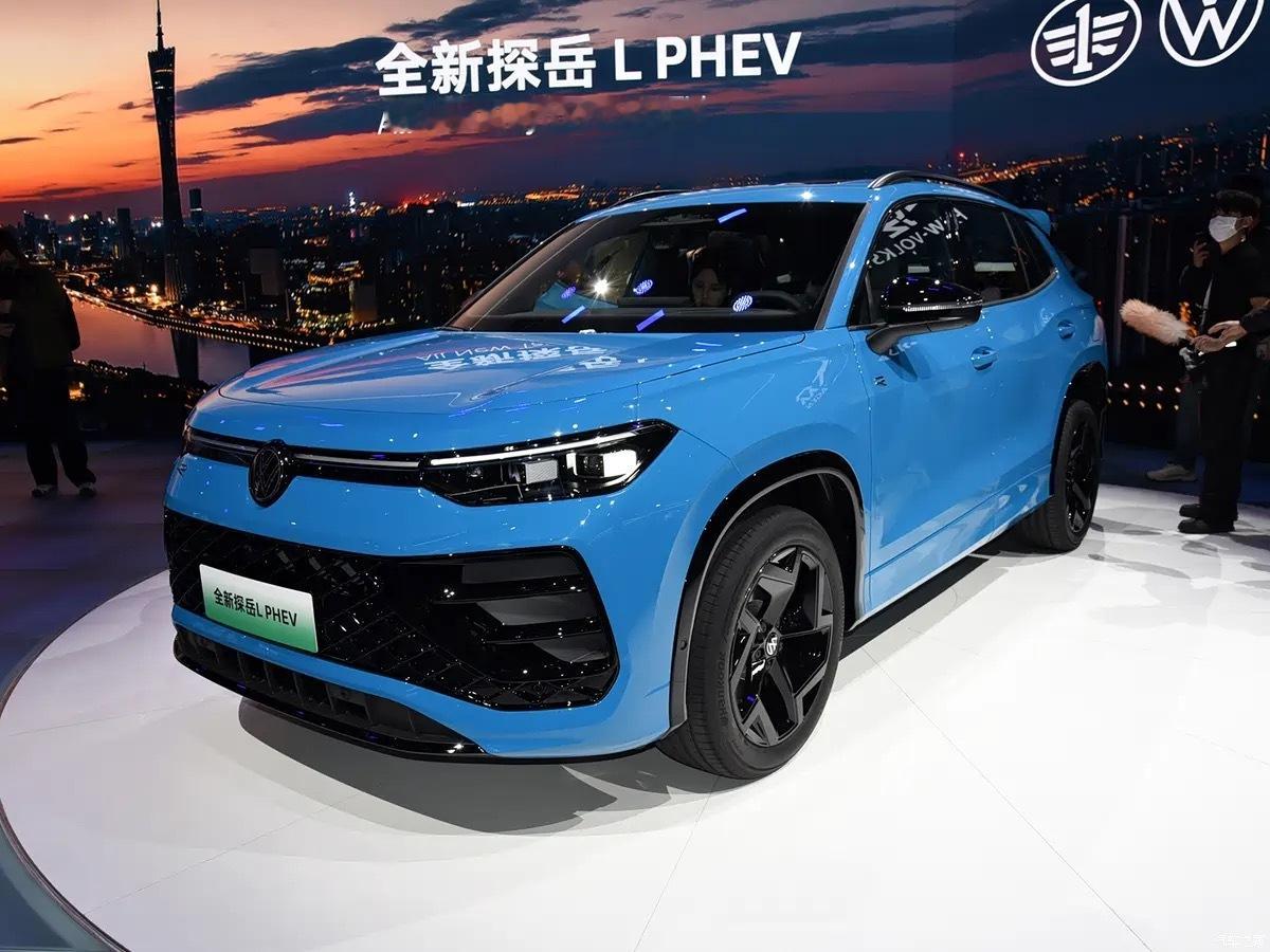 大众迈腾PHEV/探岳LPHEV预售价17.49万元起