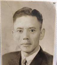 1948，毛人凤派特务沈醉去暗杀自己的姐夫余乐醒，沈醉到达时，毫不知情的余乐醒正